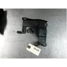 99M038 Engine Lift Bracket For 03-06 Mitsubishi Montero  3.8